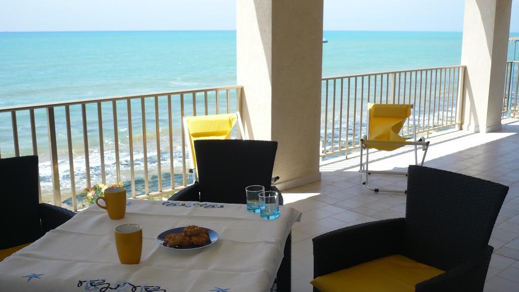 Casa Sul Mare Con Vista Mozzafiato Apartment Donnalucata  Ngoại thất bức ảnh